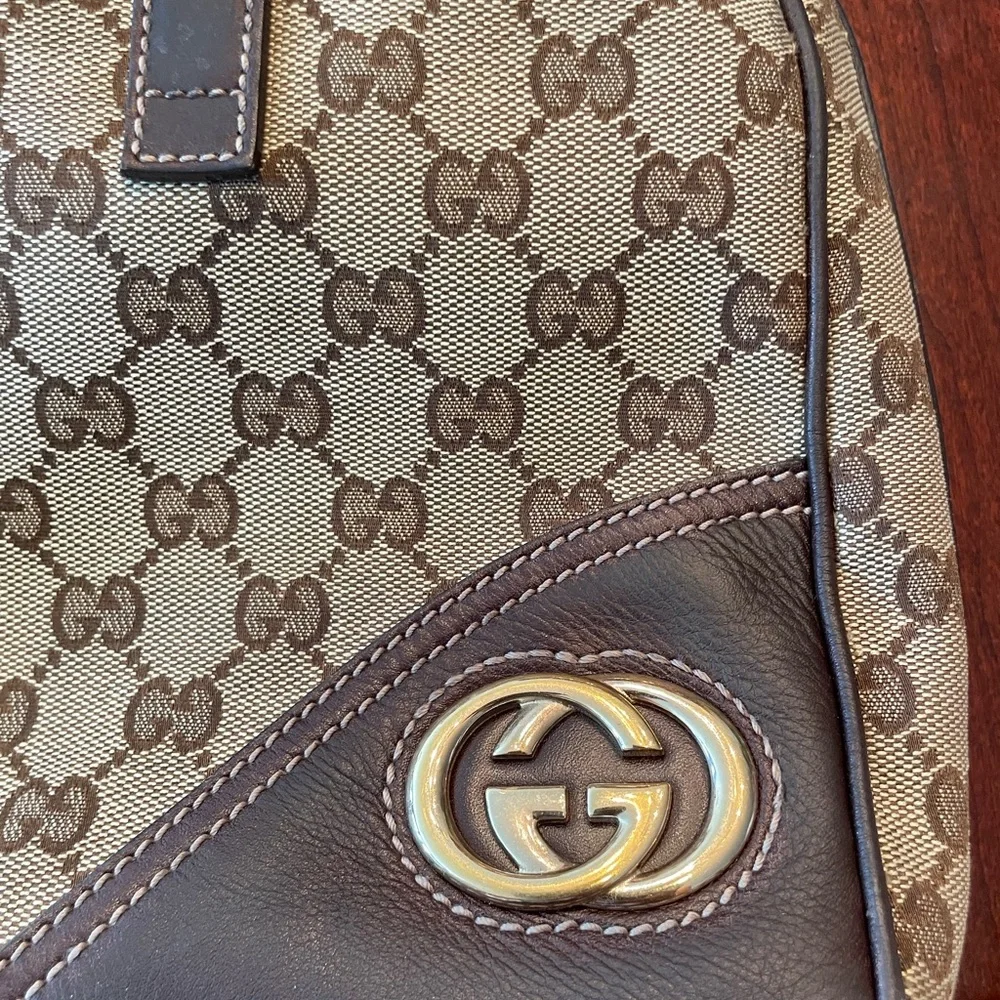 Vintage Gucci Beige and Brown Monogram Shoulder Bag - Picture 2 of 15